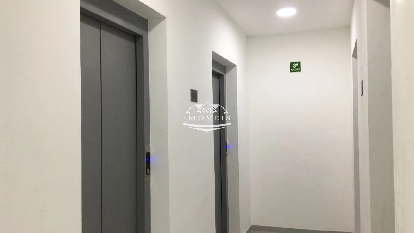 Apartamento à venda com 2 quartos, 39m² - Foto 13