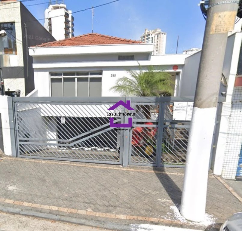 Sobrado para alugar com 6 quartos, 220m² - Foto 1