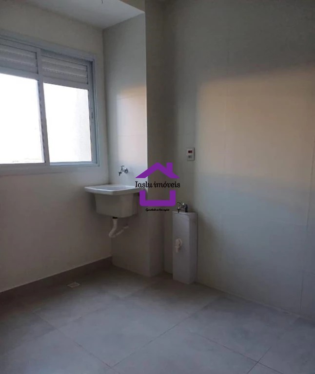 Apartamento para alugar com 1 quarto, 27m² - Foto 2