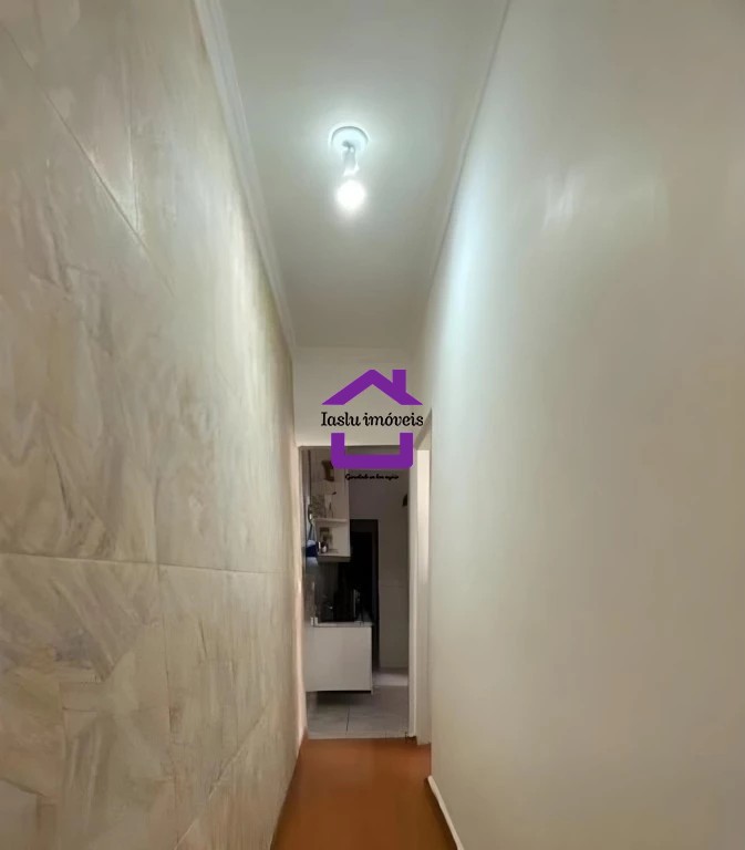 Casa à venda com 3 quartos, 155m² - Foto 2