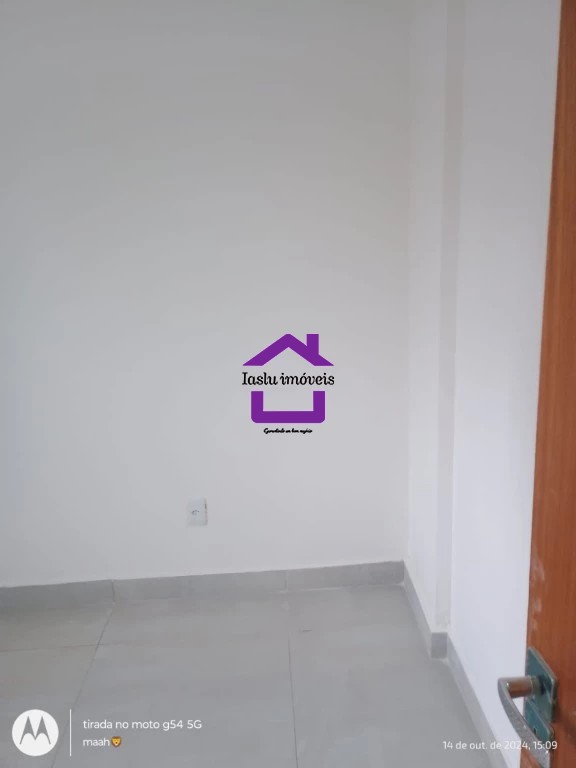 Apartamento à venda com 2 quartos, 40m² - Foto 3