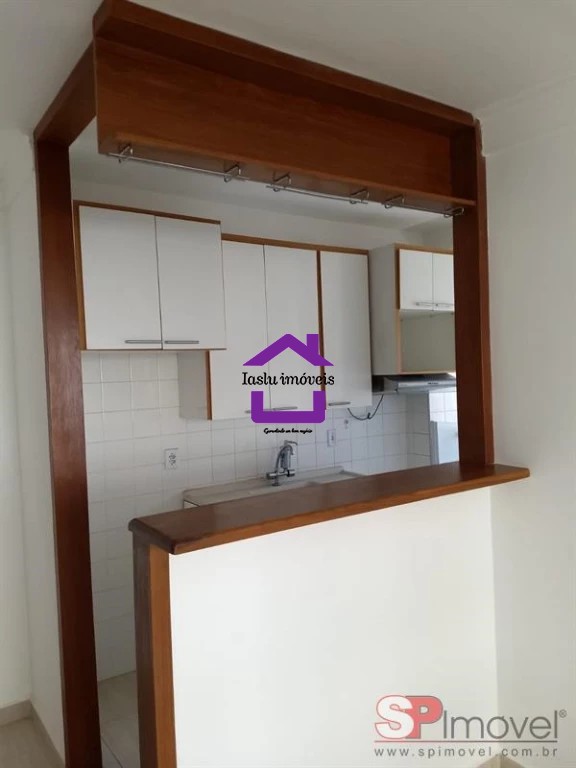 Apartamento à venda com 2 quartos, 42m² - Foto 3