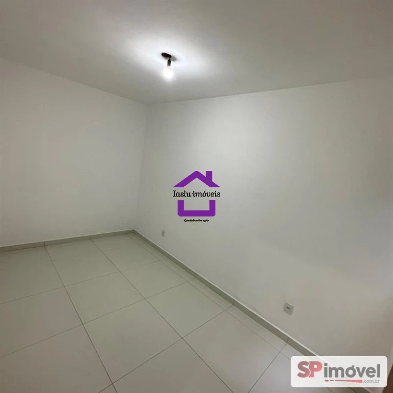 Apartamento à venda com 2 quartos, 40m² - Foto 2