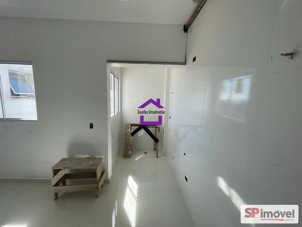 Apartamento à venda com 2 quartos, 40m² - Foto 11