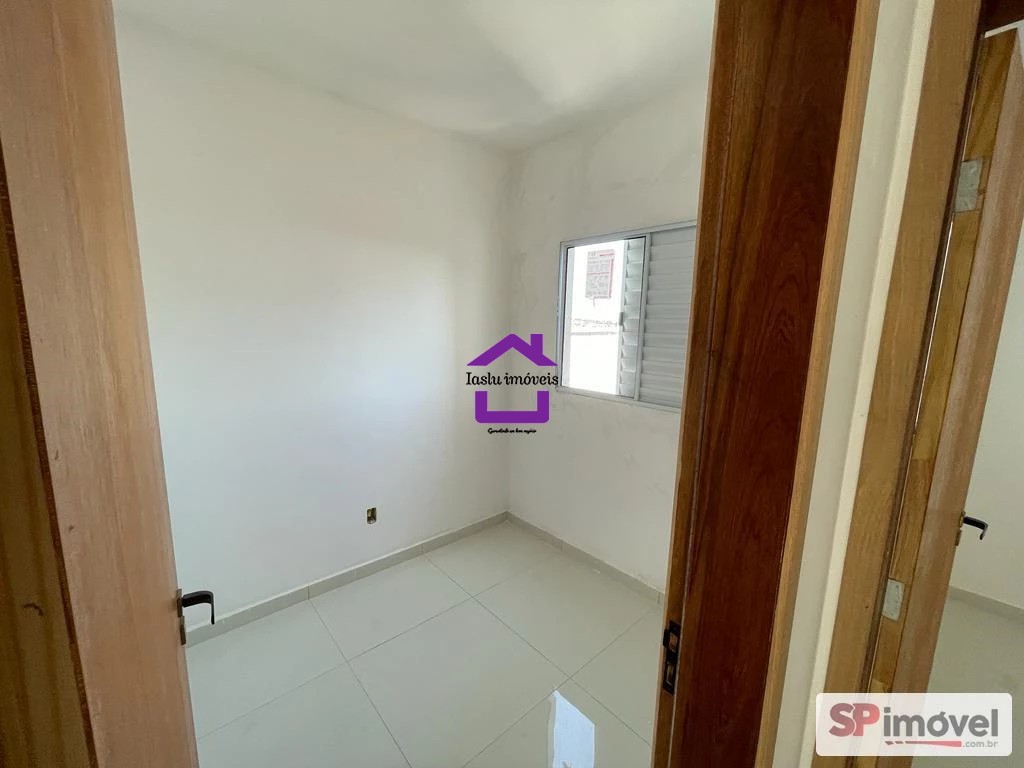 Apartamento à venda com 2 quartos, 40m² - Foto 13