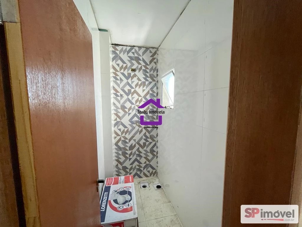 Apartamento à venda com 2 quartos, 40m² - Foto 14