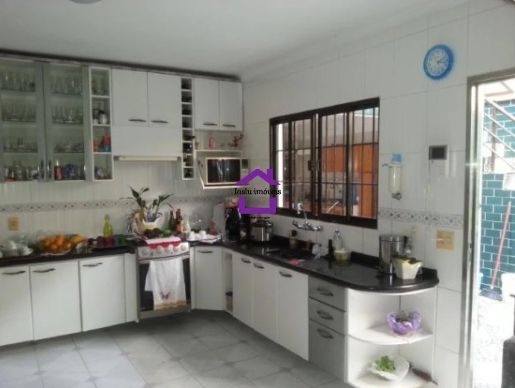 Sobrado à venda com 4 quartos, 250m² - Foto 11