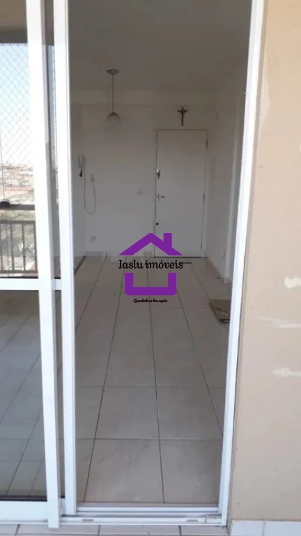 Apartamento para alugar com 3 quartos, 76m² - Foto 6