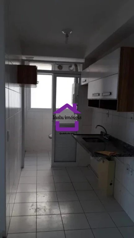 Apartamento para alugar com 3 quartos, 76m² - Foto 4