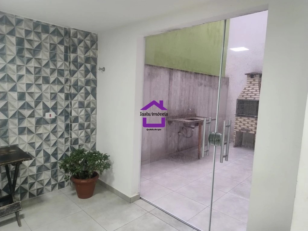 Apartamento para alugar com 2 quartos, 43m² - Foto 12