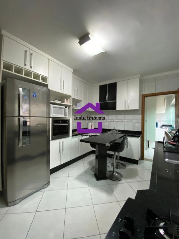 Sobrado, 3 quartos, 400 m² - Foto 7