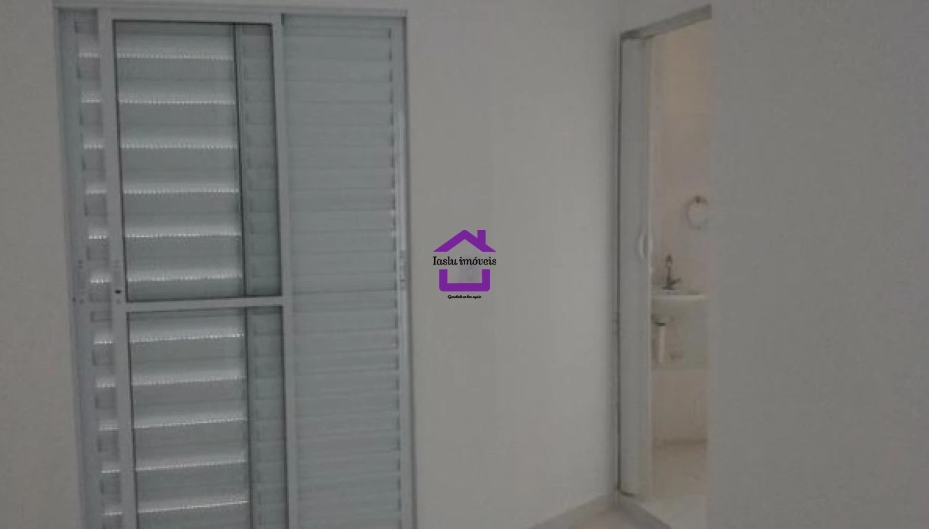 Casa para alugar com 3 quartos, 78m² - Foto 11