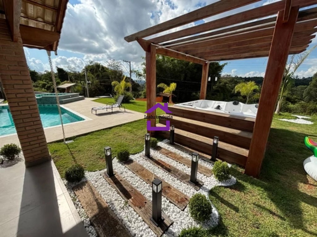 Chácara à venda com 3 quartos, 340m² - Foto 2