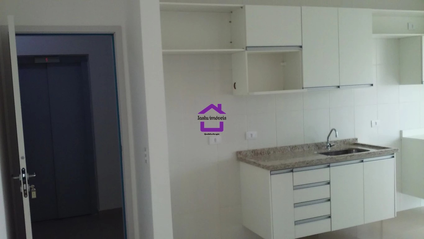 Apartamento para alugar com 2 quartos, 51m² - Foto 4