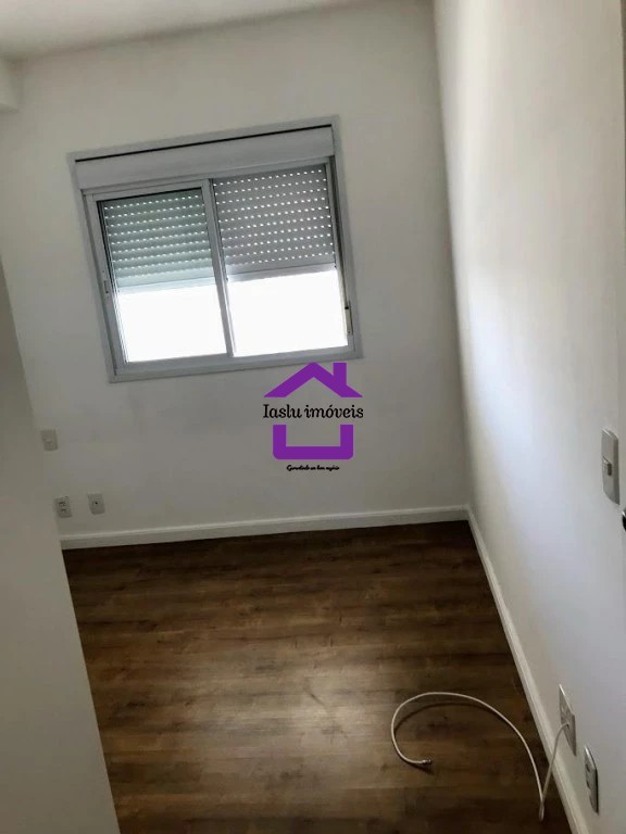 Apartamento para alugar com 2 quartos, 77m² - Foto 4