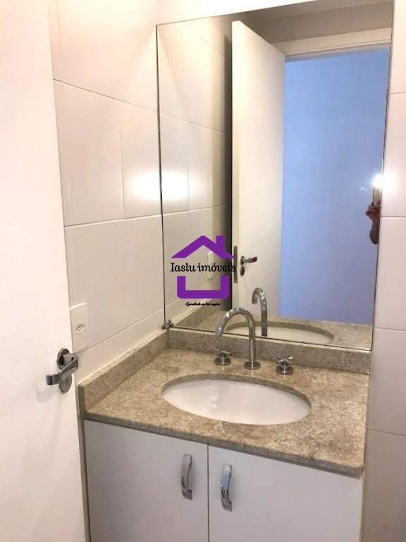 Apartamento para alugar com 2 quartos, 77m² - Foto 9