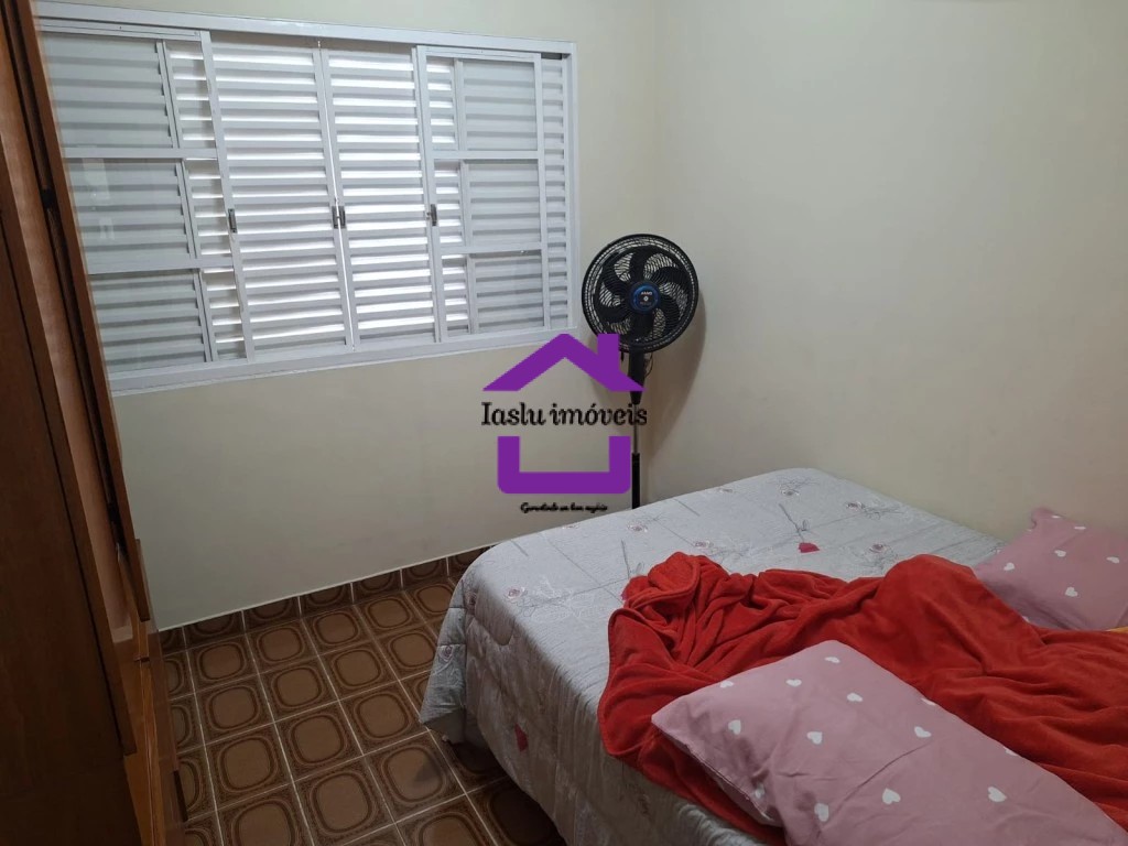 Casa, 4 quartos, 240 m² - Foto 12