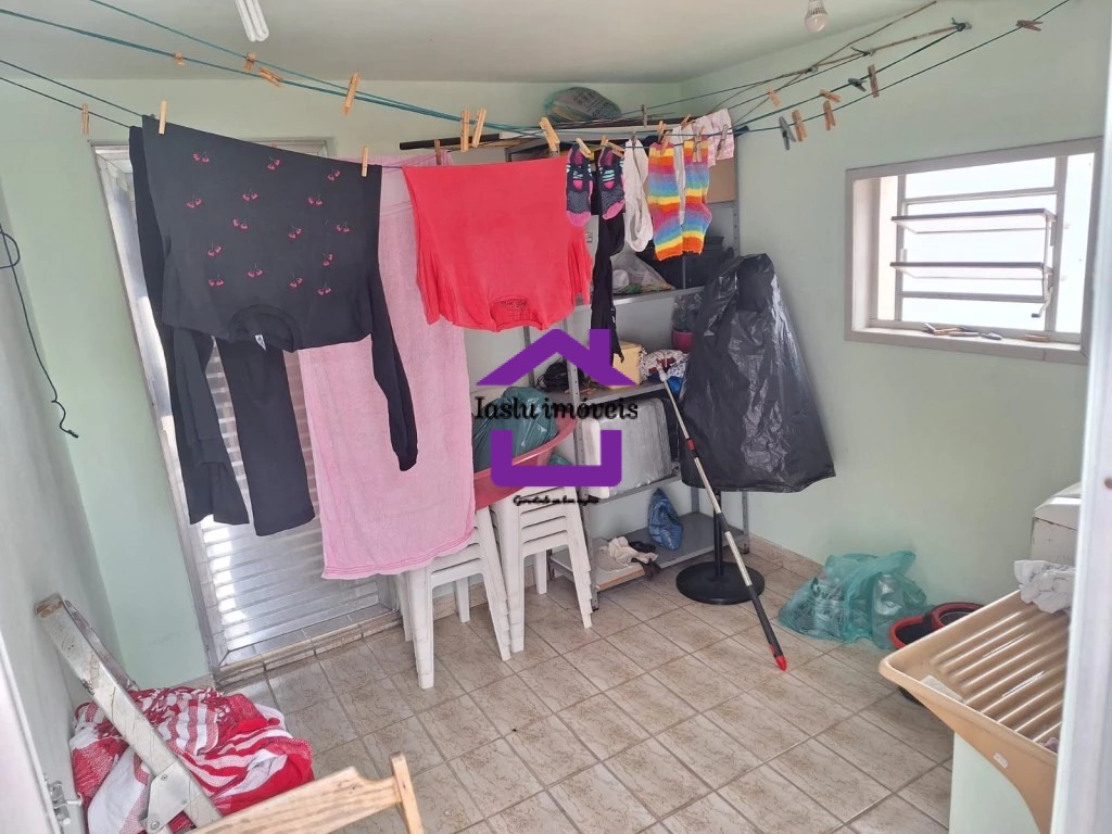 Casa, 4 quartos, 240 m² - Foto 15