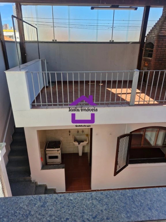 Sobrado, 3 quartos, 200 m² - Foto 2