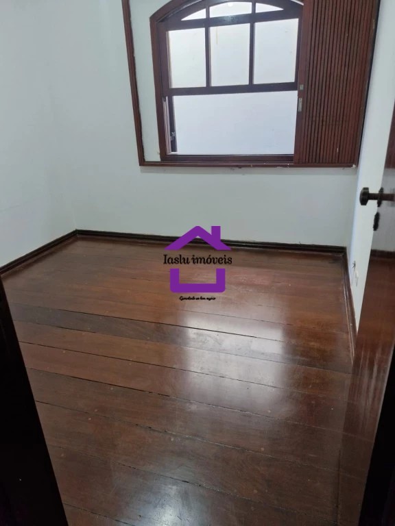 Sobrado, 3 quartos, 200 m² - Foto 4