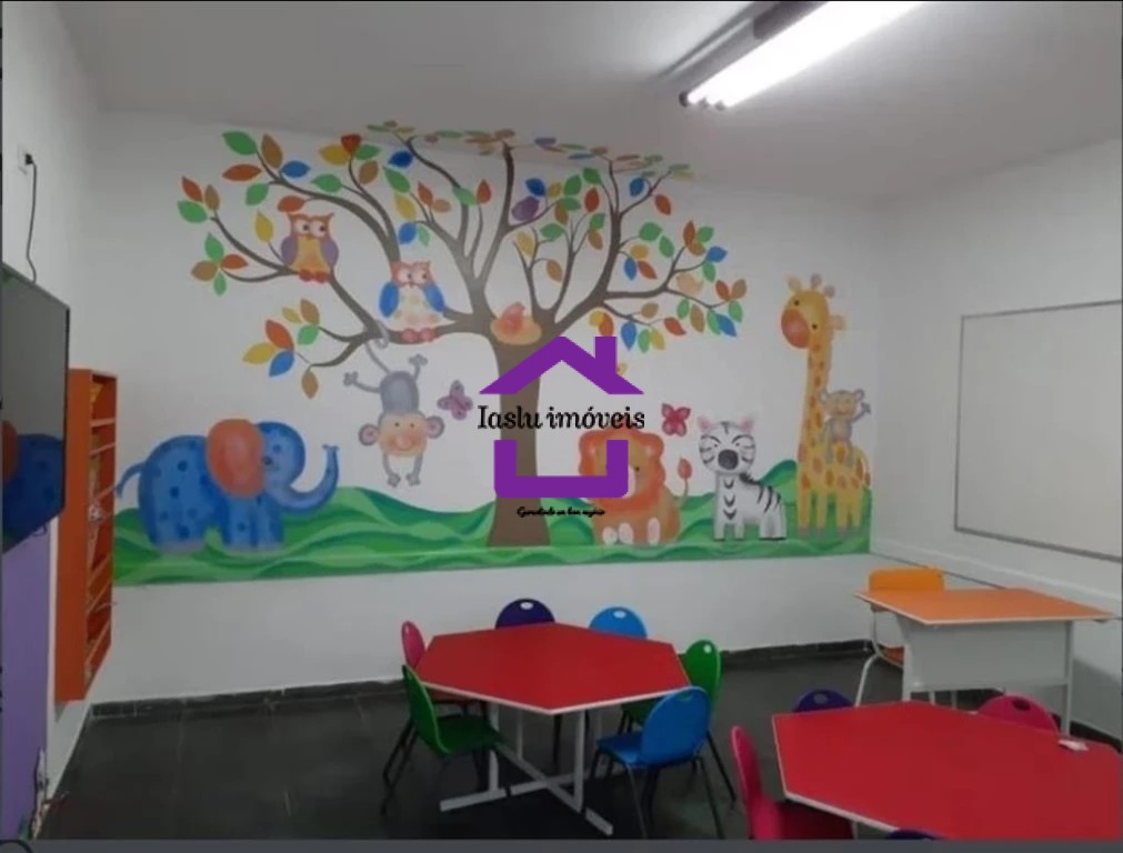 Prédio Inteiro para alugar com 9 quartos, 604m² - Foto 12