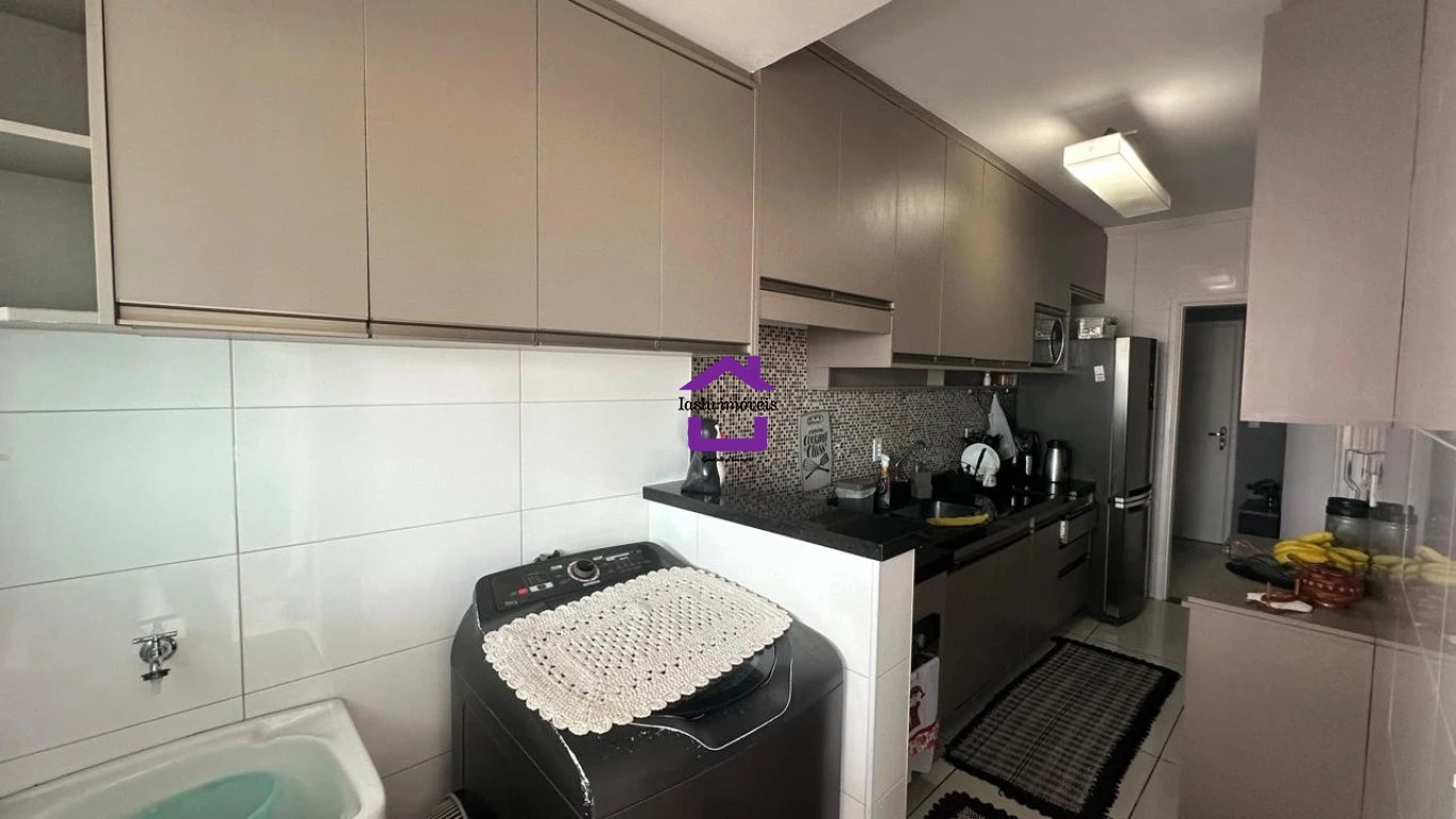 Apartamento à venda com 3 quartos, 101m² - Foto 4