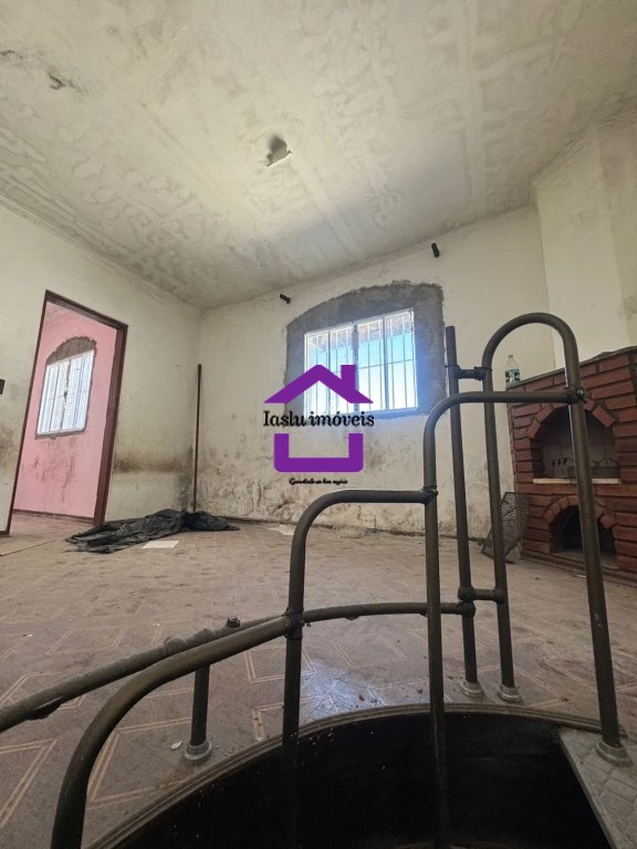 Casa, 6 quartos, 180 m² - Foto 7