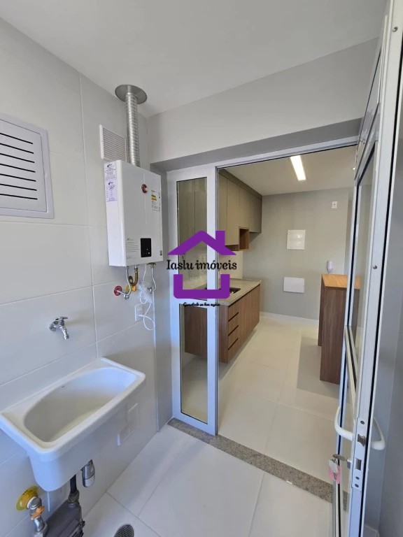 Apartamento para alugar com 2 quartos, 80m² - Foto 7