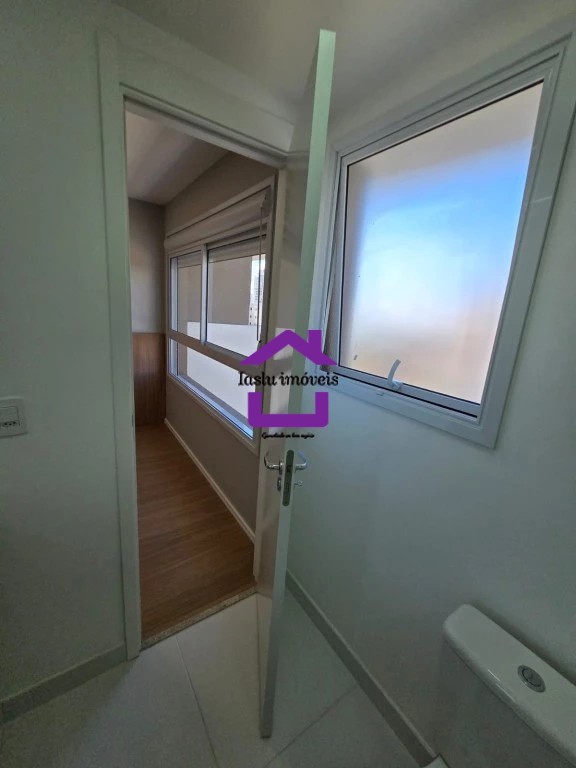 Apartamento para alugar com 2 quartos, 80m² - Foto 13