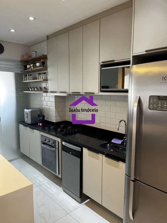 Apartamento à venda com 2 quartos, 75m² - Foto 10