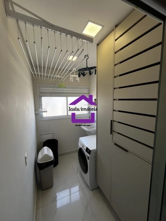 Apartamento à venda com 2 quartos, 75m² - Foto 11