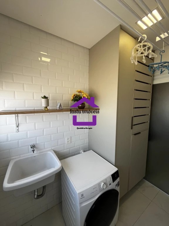 Apartamento à venda com 2 quartos, 75m² - Foto 12