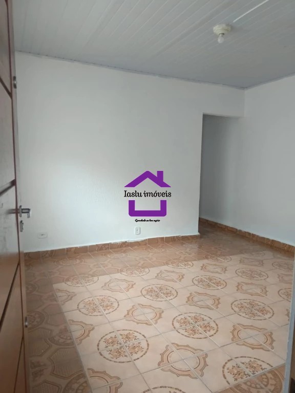 Casa para alugar com 2 quartos, 80m² - Foto 5