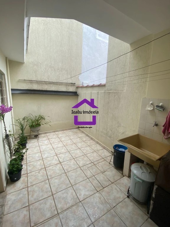 Sobrado à venda com 2 quartos, 80m² - Foto 6