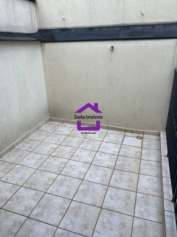 Sobrado à venda com 2 quartos, 80m² - Foto 18