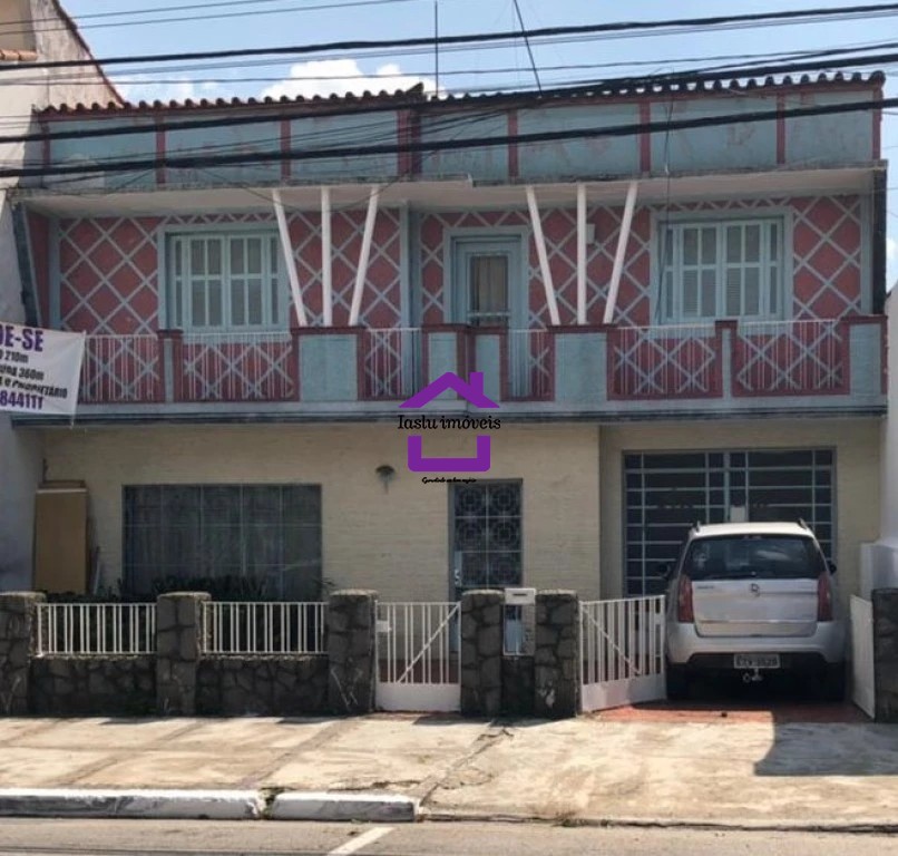 Sobrado à venda com 3 quartos, 360m² - Foto 1