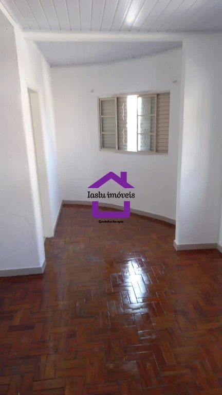 Casa para alugar com 1 quarto, 65m² - Foto 16