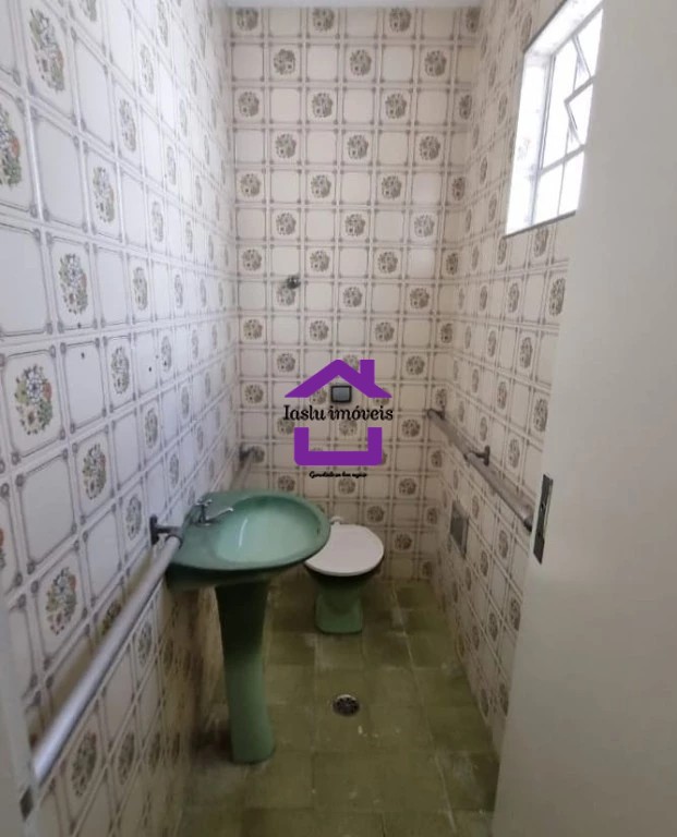 Casa para alugar com 3 quartos, 270m² - Foto 10