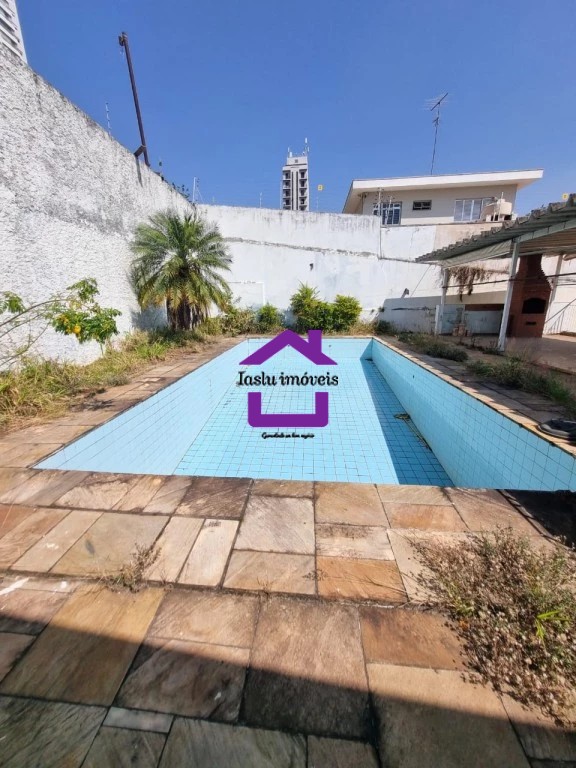 Casa para alugar com 3 quartos, 270m² - Foto 18
