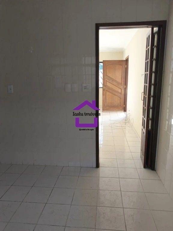 Sobrado à venda e aluguel com 4 quartos, 200m² - Foto 30