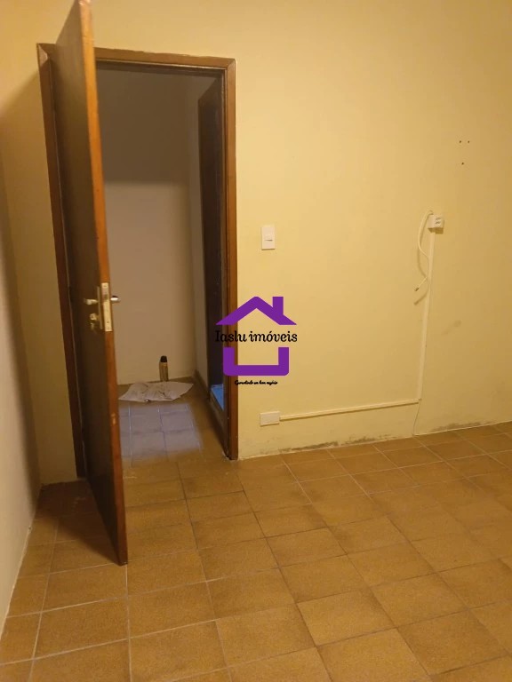 Sobrado à venda e aluguel com 4 quartos, 200m² - Foto 36