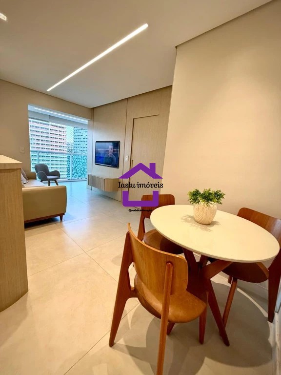 Apartamento à venda com 1 quarto, 45m² - Foto 19