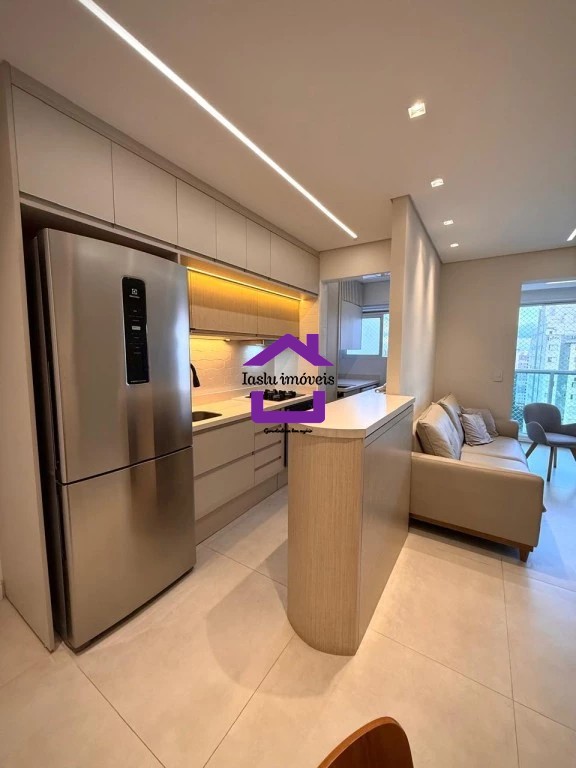 Apartamento à venda com 1 quarto, 45m² - Foto 1