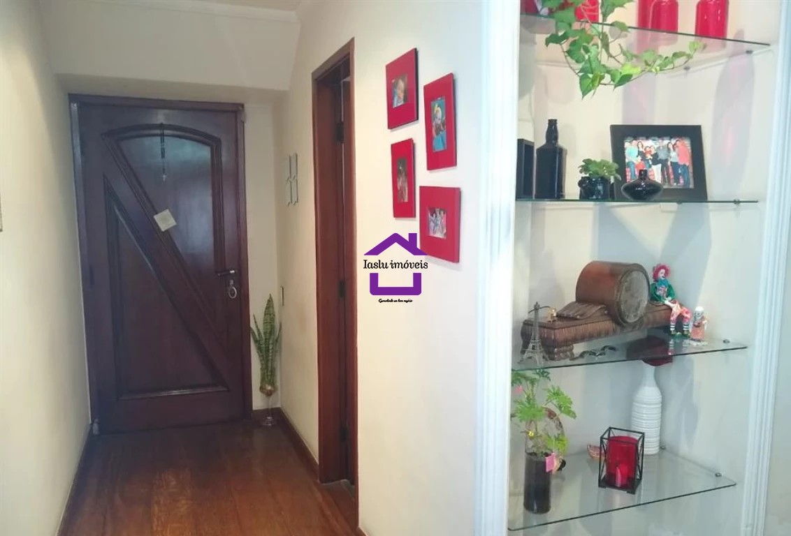 Apartamento à venda com 3 quartos, 107m² - Foto 1