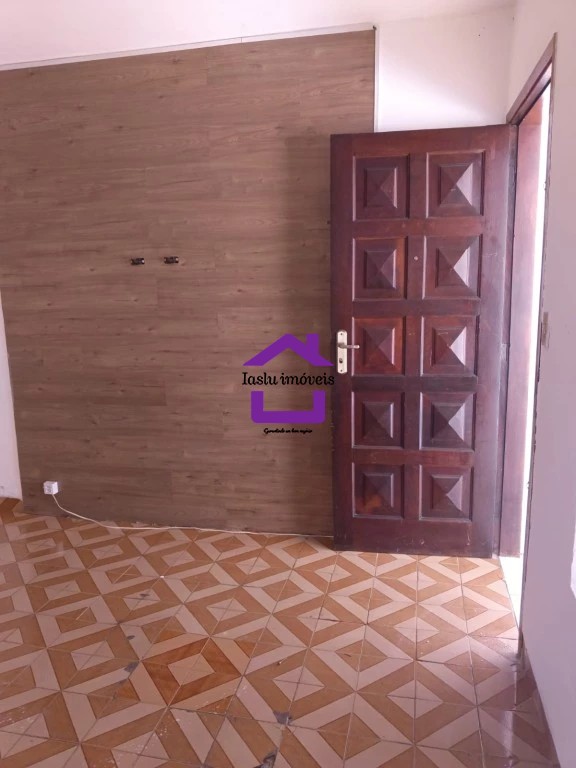 Sobrado para alugar com 2 quartos, 100m² - Foto 4