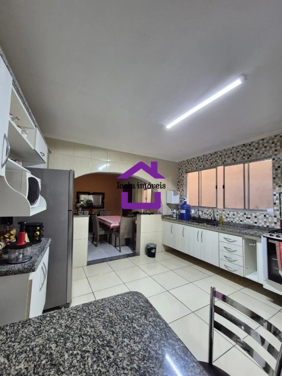 Sobrado, 3 quartos, 200 m² - Foto 9