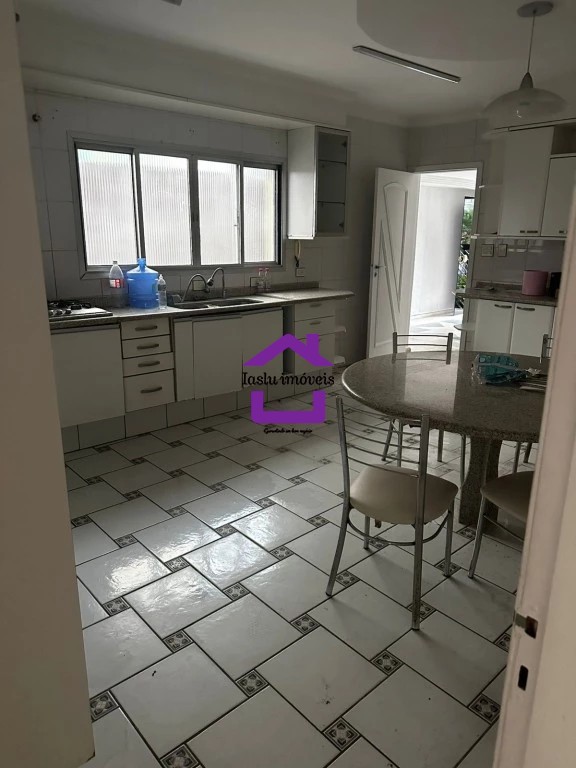 Sobrado para alugar com 4 quartos, 500m² - Foto 18