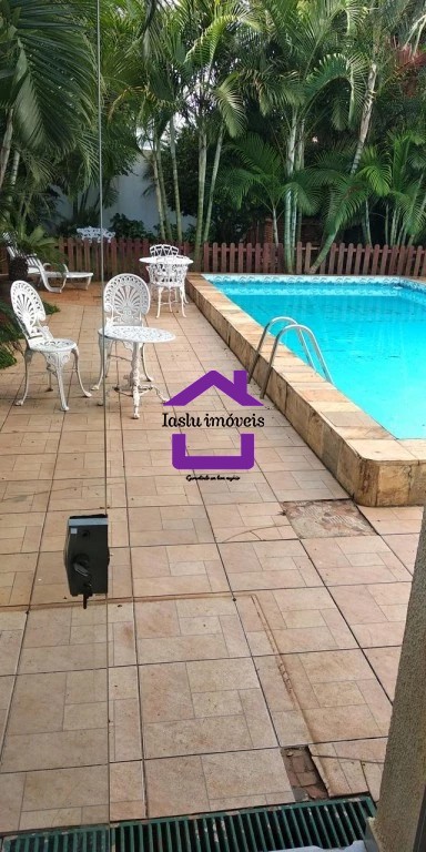 Sobrado para alugar com 4 quartos, 500m² - Foto 3