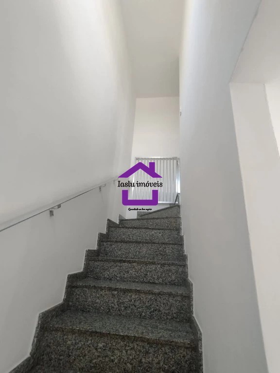 Sobrado para alugar com 2 quartos, 75m² - Foto 6