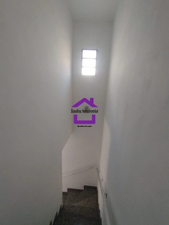 Sobrado para alugar com 2 quartos, 75m² - Foto 7